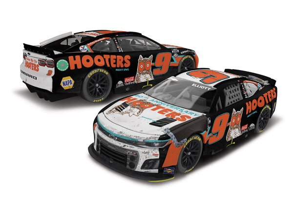 Chase Elliott #9 NASCAR 2023 HM Chevrolet Hooters Chicago Raced Version 1:64