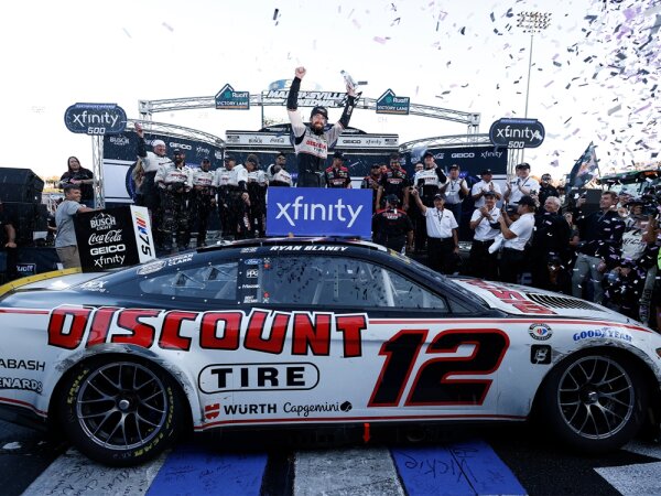 Ryan Blaney #12 NASCAR 2023 TP Ford Discount Tire Martinsville Race Win 1:24 Autographed
