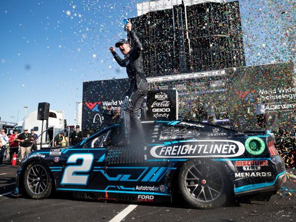 Austin Cindric #2 NASCAR 2024 TP Ford Freighliner Gareway Race Win 1:24