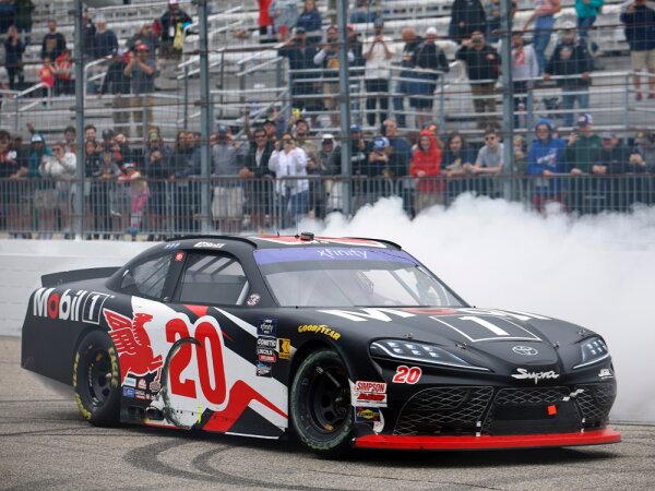 Christopher Bell #20 NASCAR 2024 Toyota Mobil 1 New Hampshire Race Win 1:24