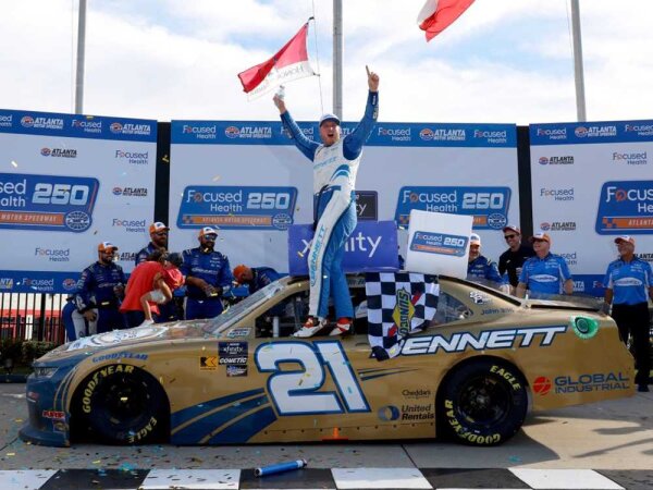 Austin Hill #21 NASCAR 2024 RCR Chevrolet Bennett Transportation & Logistics Atlanta Race Win 1:64