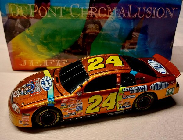 Jeff Gordon #24 NASCAR 1998 HM Chevrolet Monte Carlo Chromalusion 1:24