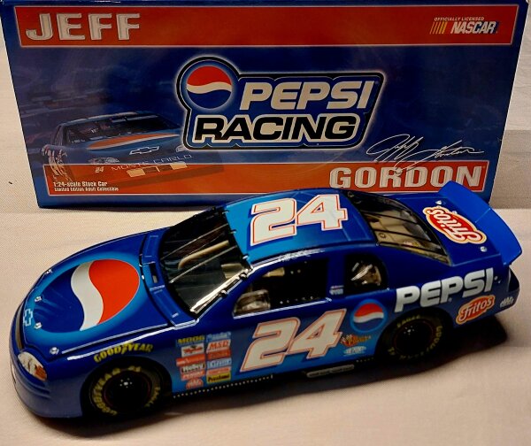 Jeff Gordon #24 NASCAR 1999 HM Chevrolet Monte Carlo Pepsi 1:24